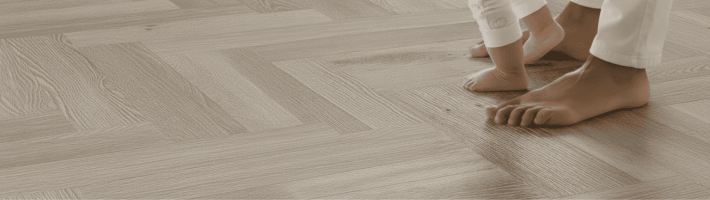 Кварц-винил или ковролин: что лучше для квартиры